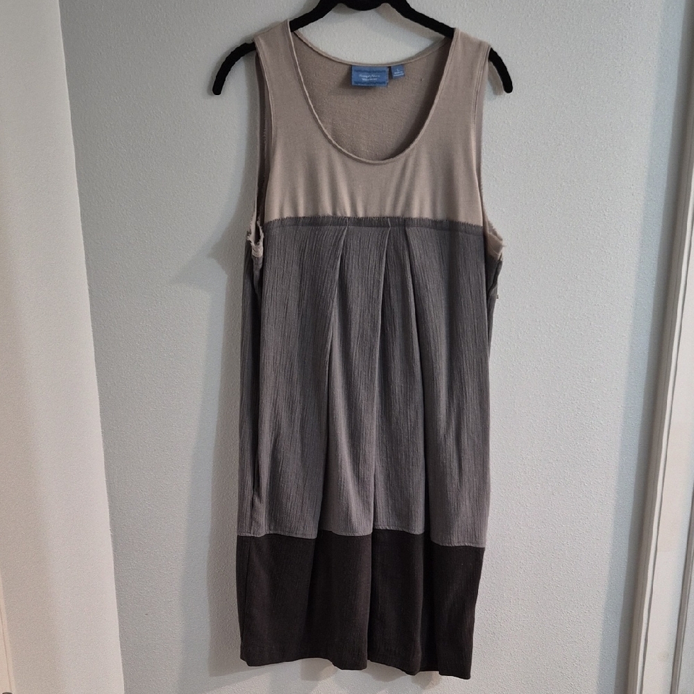 Gray Colorblick Sheath - Vera Wang